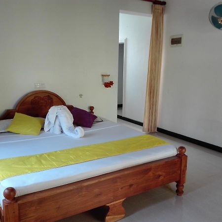Sampath Villa アボッターバード エクステリア 写真